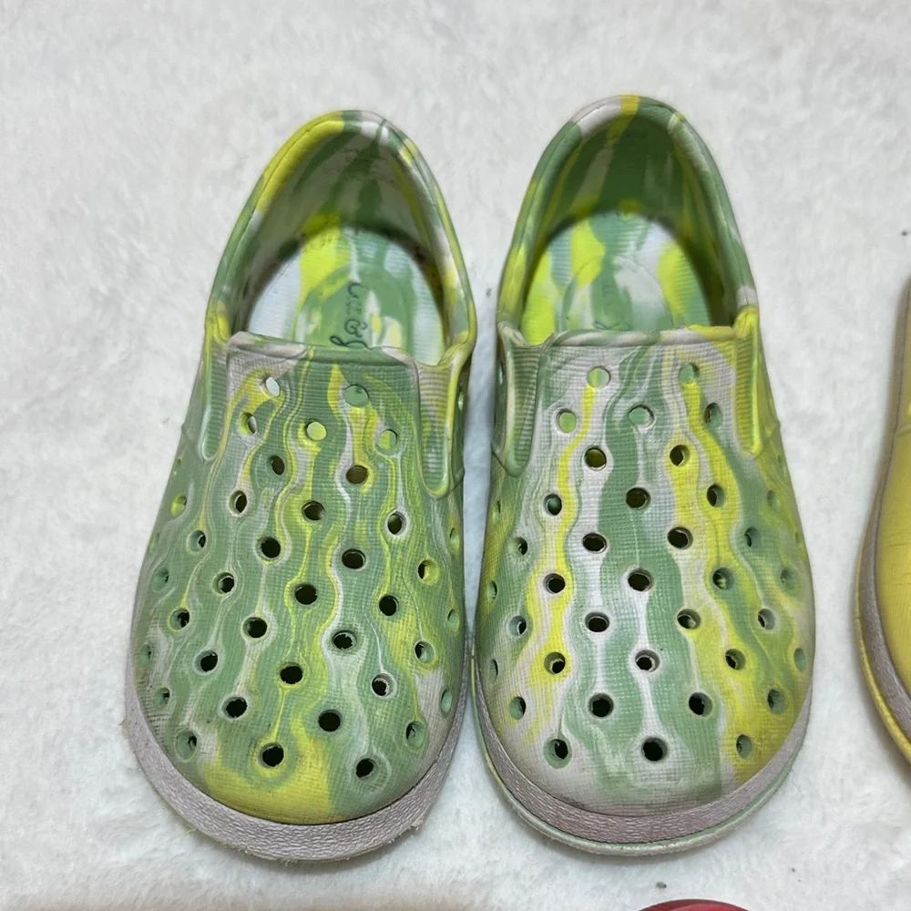 Boys summer slip on water shoe lot size 6